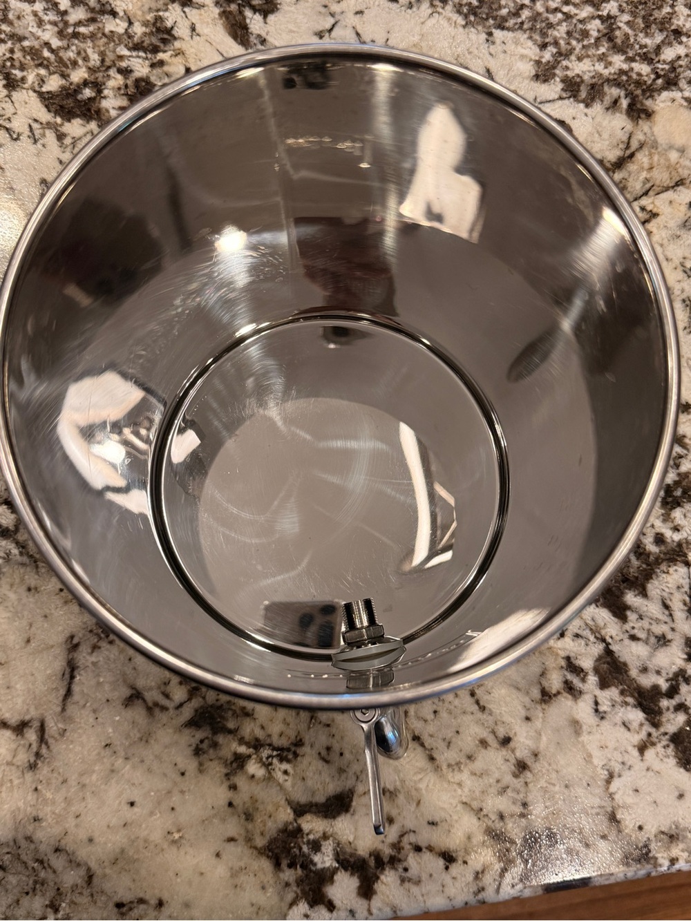 Berkey Stainless Steel Gravity Water Filter - Polished Silver - Picture 3 of 4